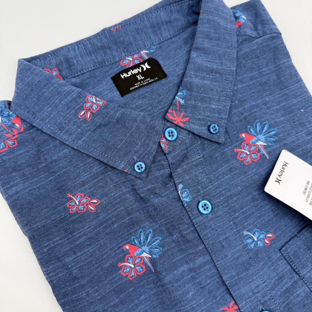 Hurley XL Mens Button Down‎ Shirt Blue Tropical Palm Tree Parrot  Short Sleeve